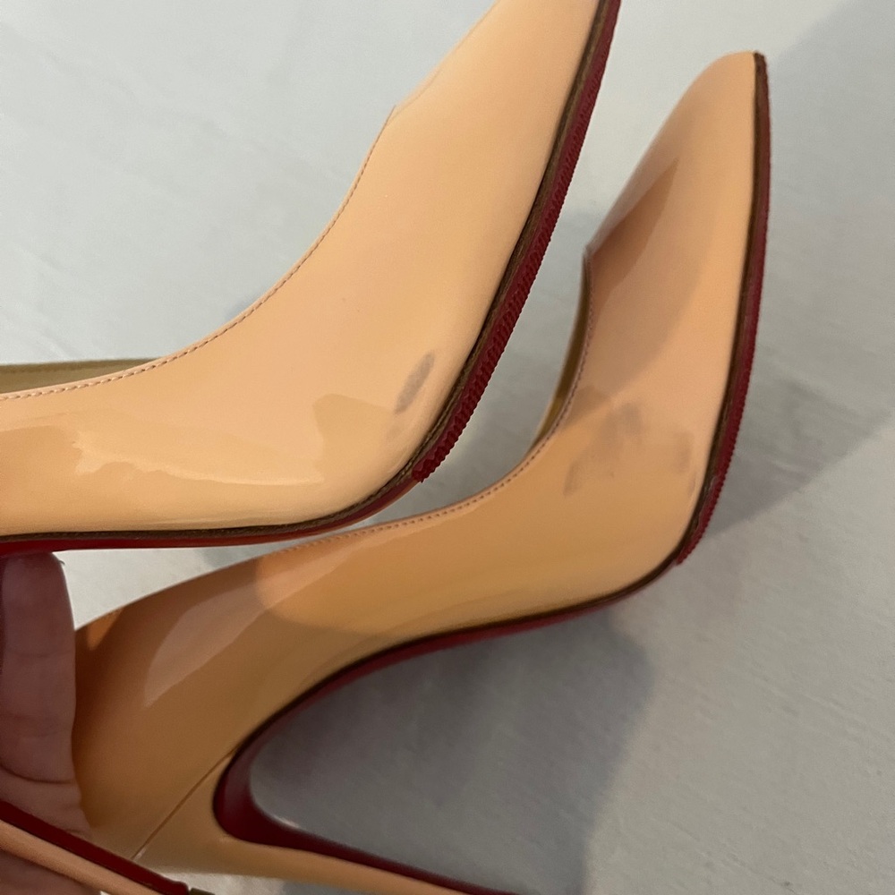 Pink patent pumps   Some stains